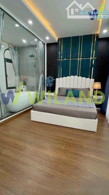 BÁN NHÀ ĐƯỜNG HOÀNG HOA THÁM THIẾT KẾ ĐẸP NGAY KHU DU LỊCH 84M2 CHỈ 11.5 TỶ - 1