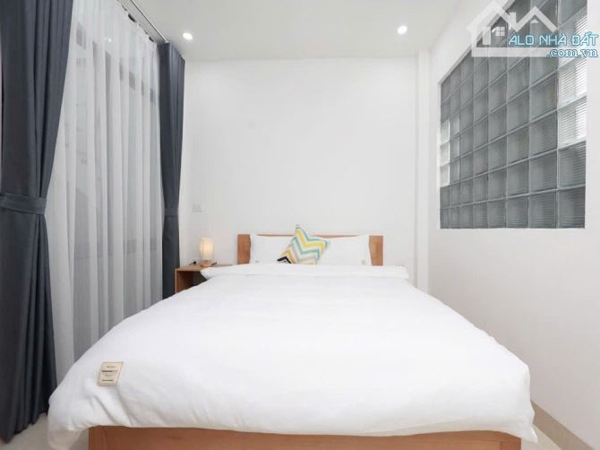 Căn hộ 2 ngủ 2VS full nội thất xịn Âu Cơ, Tây Hồ 75m2, ban công rộng, view thoáng sáng - 1
