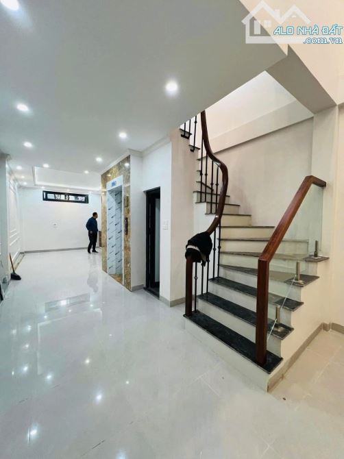 Nhỉnh 16 Tỷ - Phân Lô - Oto - Thang Máy -  2 Thoáng - 55m*6T - Lê Trọng Tấn, Thanh Xuân. - 1