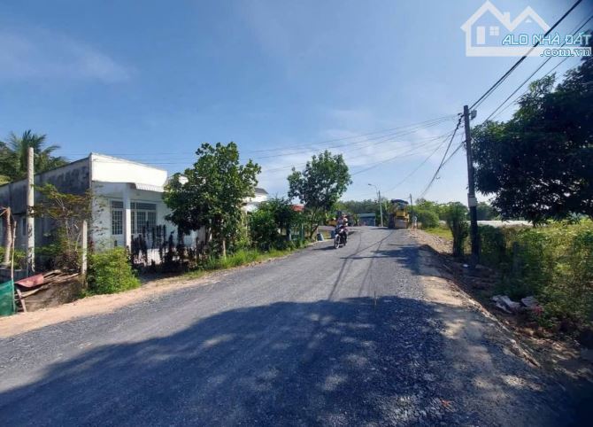 Kẹt tiền đành bán gấp lô đất 670Tr xã Tân Phú Trung mặt tiền 1/ đường Hồ Văn Tắng alo gấp - 1