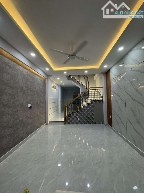 NHÀ ĐẸP THẠCH LAM – XE HƠI TRÁNH NHAU – 4 TẦNG – 4PN – CHỈ 7.4 TỶ! - 1