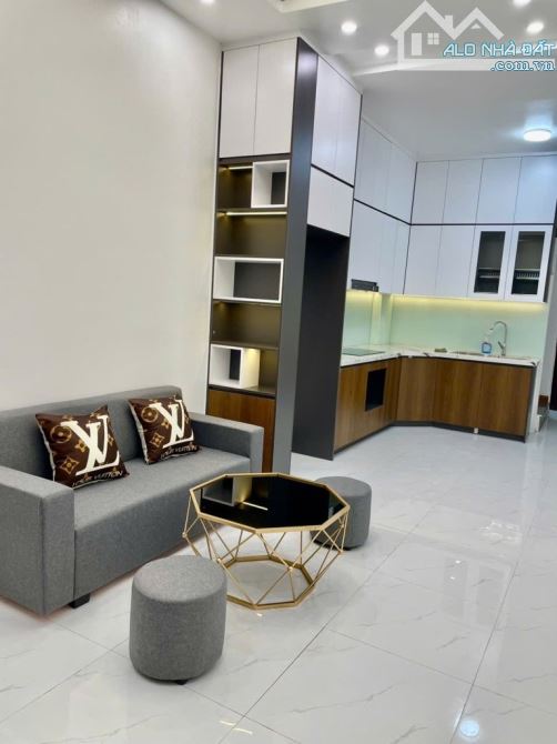 NGỌC THỤY Ô TÔ ĐỖ CỔNG GIÁ CHỈ 6.4 TỶ NHÀ 5 TẦNG DT 37M - GẦN Ô TÔ TRÁNH - 1