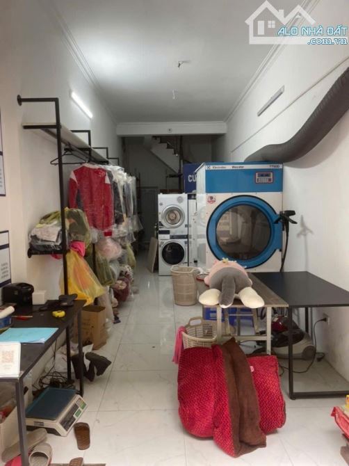 BÁN NHÀ CẦU GIẤY ĐƯỜNG TRẦN CUNG NGÕ 82, DT 50M * 3 TẦNG * GIÁ 10,8 TỶ - 1