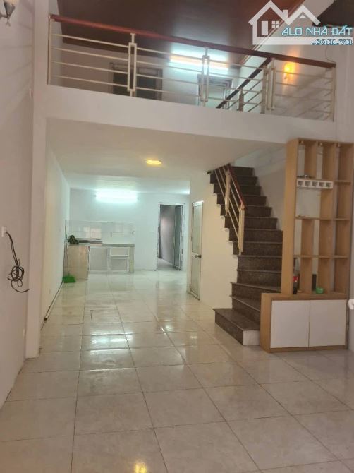 Bán nhà thôn 3 Vạn Phúc_ ngõ đẹp, nhà đẹp_ 64m2_ giá 4.3 tỷ - 1