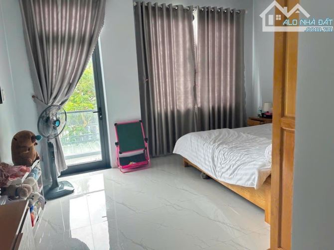 BÁN NHÀ 3 TẦNG GẦN BÃI TẮM NON NƯỚC- NGŨ HÀNH SƠN- TIỆM CẬN KHU ĐÔ THỊ FPT ĐÀ NẴNG - 1