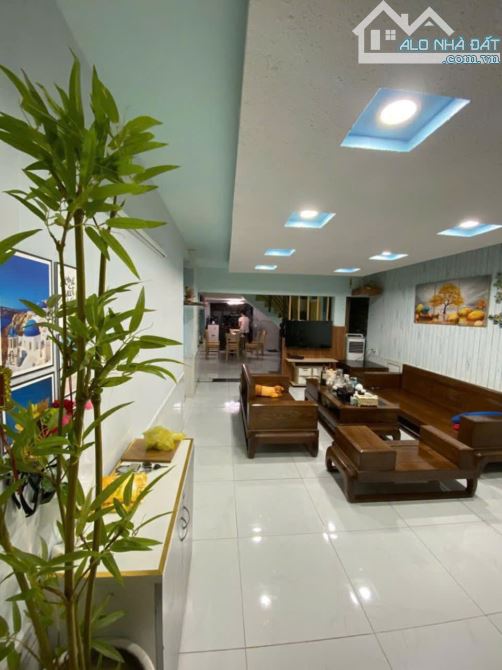 NHÀ HÀNG XÓM NHỜ BÁN KHU HIẾM NHÀ BÁN TÂN THỚI HIỆP 21 QUẬN 12 - 1