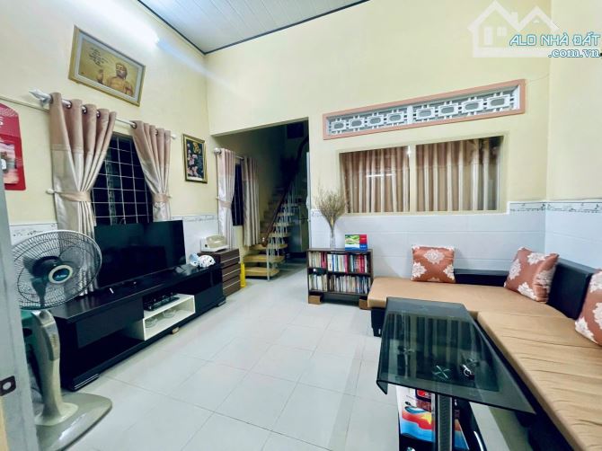 Bán nhà hẻm Trần Bình Trọng - Phường Tân Tiến - TTTP Nha Trang. Giá 3 tỷ 4 - 1