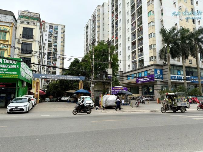 Cc bán đất KTT xây lắp điện Ba La, Hà Đông, 44m2, 2 thoáng, hơn 8 tỷ, oto tránh - 1