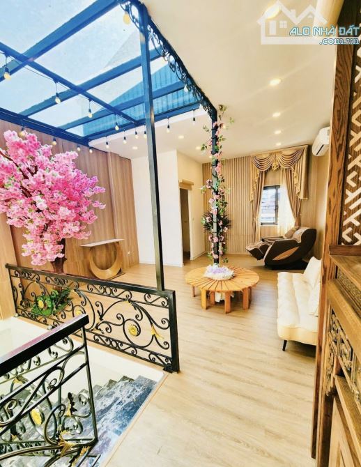 Tam Trinh - Ngõ thông thoáng, trước nhà 3 gác đỗ - 35m2- 6 tỷ 5 - 1