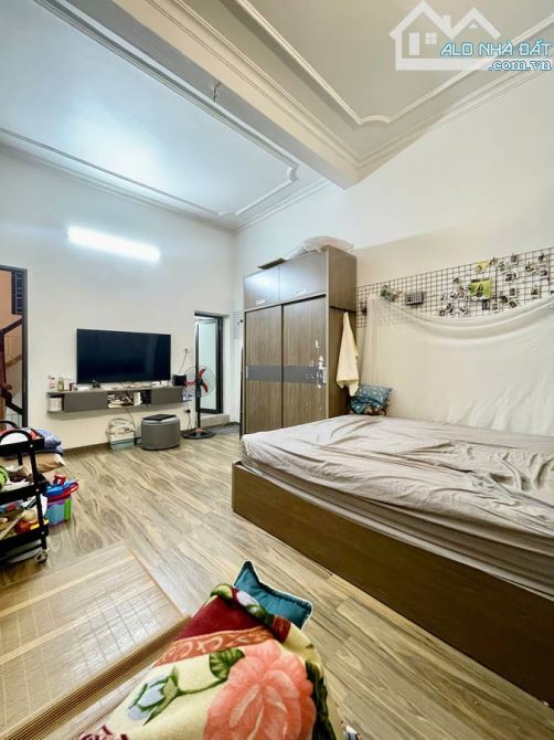 BÁN NHÀ TRẦN KHÁT CHÂN - HAI BÀ TRƯNG , 🔹 DT: 48m²,- MT: 4m, 4.5 tầng 9.3 Tỷ - 1