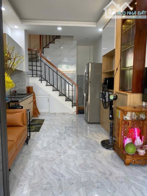 Bán nhà mặt phố đường Lê Lâm, phường Phú Thạnh, Tân Phú, tphcm. Giá 5,5 tỷ, 1 trệt, 2 lầu. - 1