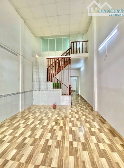 Bán nhà Lê Văn Quới hẻm 4m thẳng tấp, 66m2 vuông vức 3PN vào ở ngay giá 4,25 tỷ. - 1