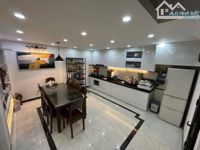 BÁN NHÀ PHỐ LÝ NAM ĐẾ, LÔ GÓC 3 THOÁNG, KHU PHÂN LÔ QUÂN ĐỘI 75M 38,9TY - 1