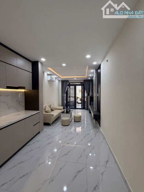 (Q7)NHÀ BÁN VIP NHẤT TRUNG TÂM -SỔ ĐẸP - NHĨNH 4 TỶ - 1