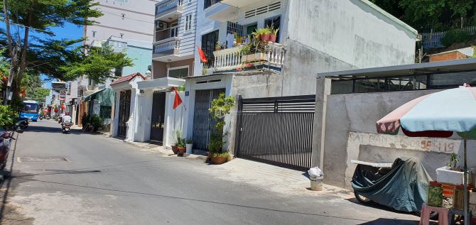 BÁN LÔ ĐẤT ĐEPJ 285M2 FULL THỔ CƯ NGANG 8.5M MẶT TIỀN ĐƯỜNG BÃI TRƯỚC VŨNG TÀU GIÁ 100TR/M - 1