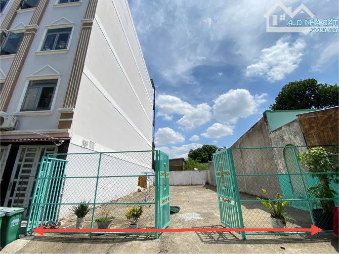 BÁN LÔ ĐẤT ĐẸP 8.2Tỷ, 1-0-2, KHU VIP ĐƯỜNG NGUYỄN TUYỂN, BÌNH TRƯNG TÂY, Q2 - HẺM XE HƠI - 1