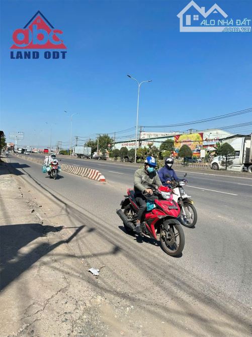 Bán 800m2 ngang 44m full thổ cư P.AN HOÀ VỊ TRÍ 2, 1 sẹc QL.51 vô 50m, Giá chỉ 8ty8 - 1