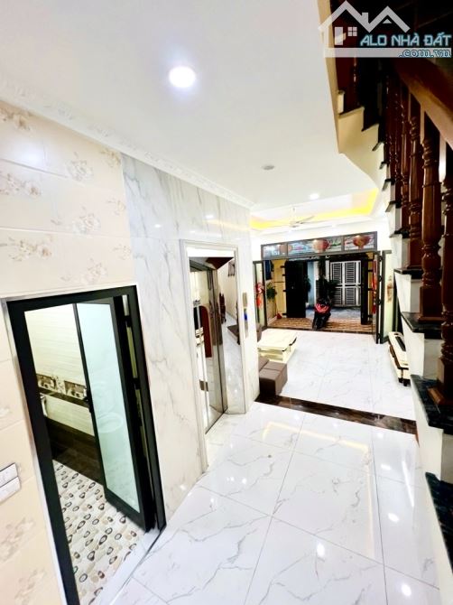 Bán nhà Hoàng Như Tiếp, Dân xây cực chất, 6 tầng thang máy, 80m2 - 1X Tỷ - 1