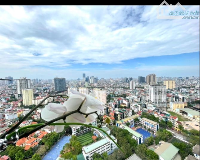 CC Cao Cấp/ 10.4 Tỷ/ 131 M2/ tầng 27/ Hoàng Đạo Thúy - 1