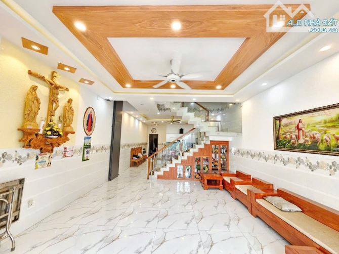 Bán nhà 1 trệt 3 lầu sổ riêng thổ cư p. Tân Biên - 1