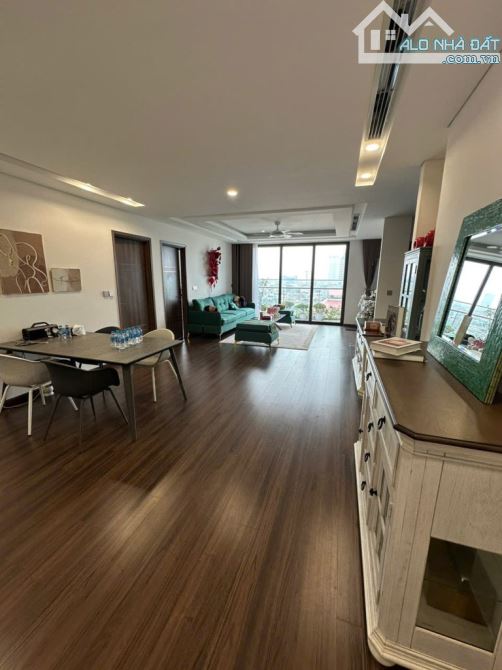 Bán căn hộ Green Diamond Láng hạ - Căn góc 137m² - 1
