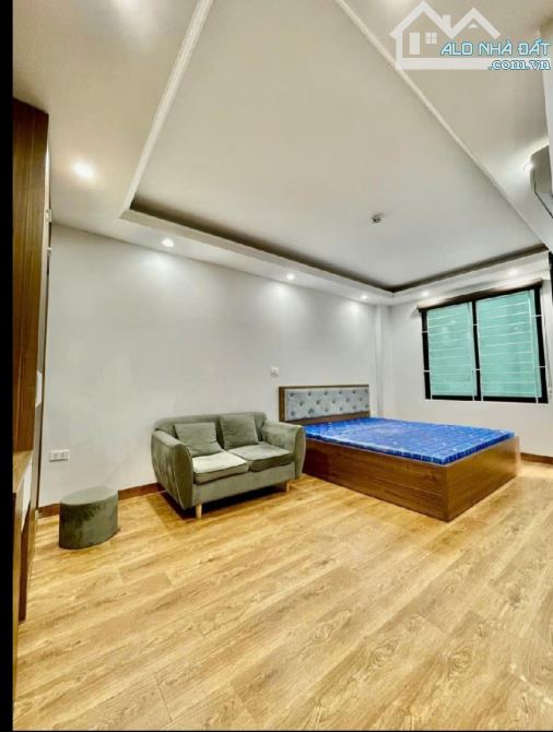 37.9 Tỷ/8 tầng/100 M2/ 7.6 Mt/ Cầu Giấy/ Ngõ 4m - 1