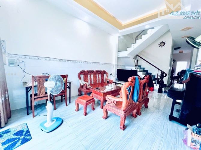 📉 Ngộp ngân hàng - Bán gấp trong tuần - Nguyễn Bá Tuyển - 4.2x17.8m - 1 trệt 2 lầu - 4PN - 1