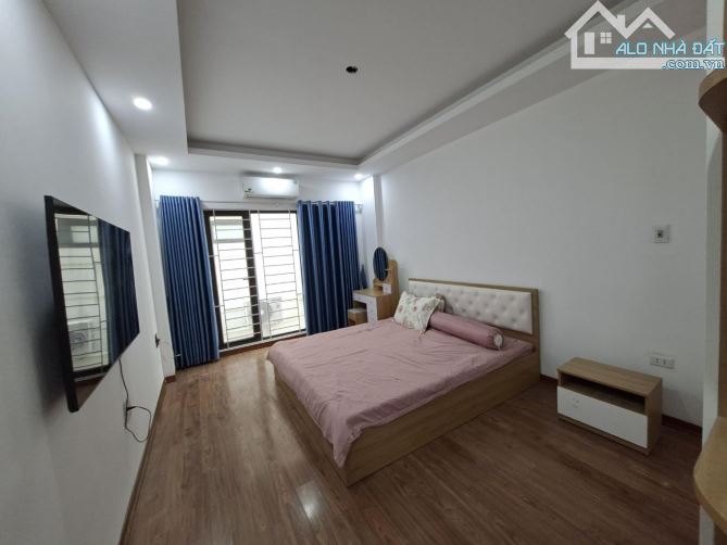 Bán nhà đường Bát Khối gần ngay TTTM Aeon Long Biên - 1