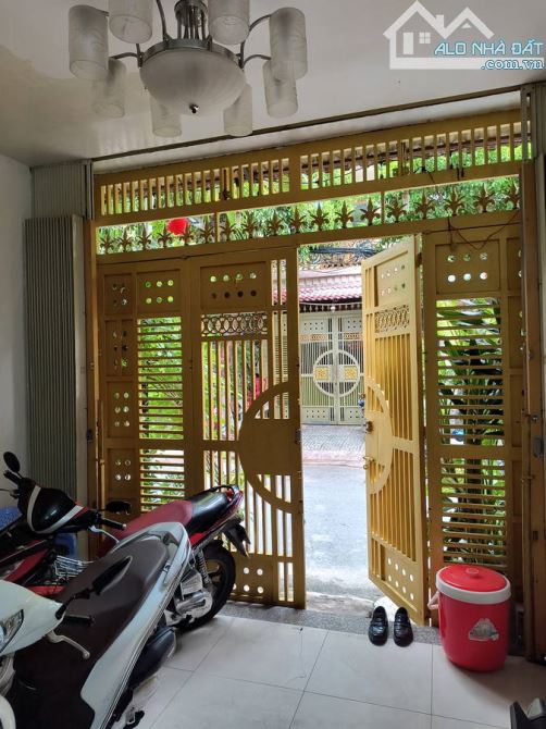 🚗 Gần Sân Bay – Mặt Tiền VIP – Nhà BTCT 5 Tầng – 4PN – Giá Mềm 10.25 Tỷ - 1