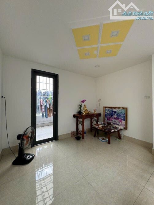 Bán nhà mới đẹp - 4 tầng hẻm ô tô 1 trục Lê Văn Quới – 5PN, 43m2 – chỉ nhỉnh 5 tỷ - 1