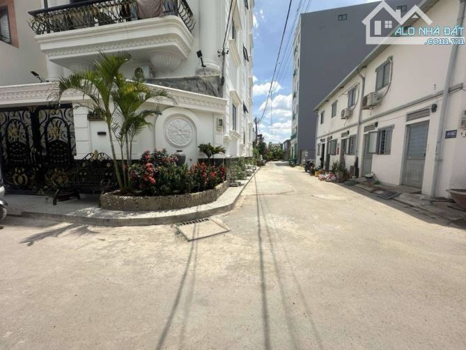 ĐẸP - RẺ CHDV LÔ GÓC 6 TẦNG 8M x 16M - 70TR/THÁNG - VƯỜN LÀI AN PHÚ ĐÔNG Q12 - CHỈ 15.5 TỶ - 1