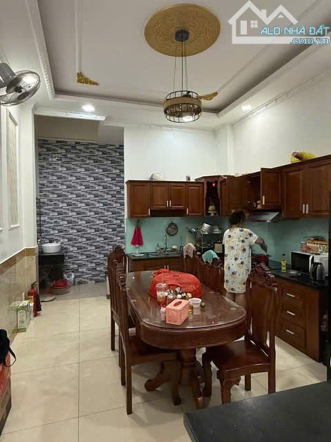 Bán nhà khu đồng bộ , HXH 5m , nhà đẹp dt 60 m2 ( 4 x 15 ) , 3 tầng , giá nhỉnh 6 tỷ - 1