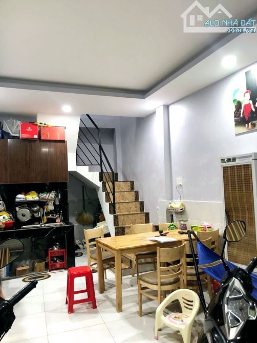 Bán nhà hẻm thông Phan Văn Trị, Phường 10, Gò Vấp, 34m2, SHR, nhỉnh 3 tỷ - 1