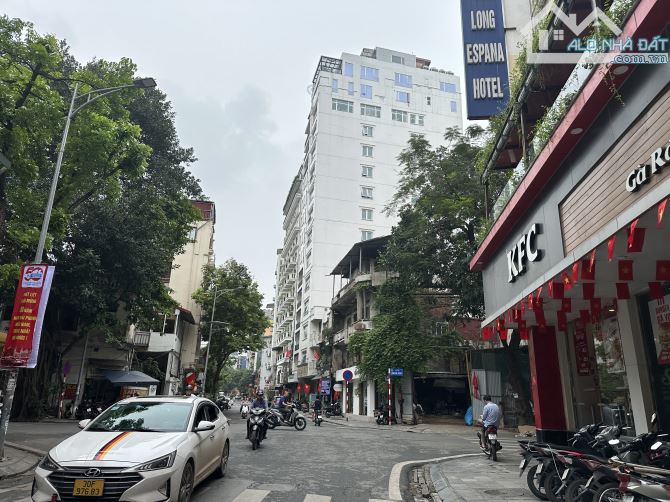 MẶT PHỐ - NGUYỄN TRƯỜNG TỘ DT120m2 - LÔ GÓC -KINH DOANH- VÍA HÈ ĐÁ BÓNG - GIÁ 78 TỶ - 1