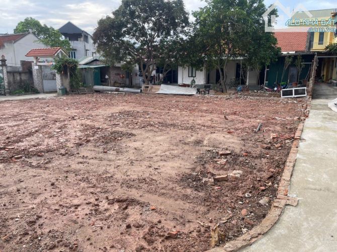 80m lô góc thụy hương cách quốc lộ 6 chỉ 200m cách bến xe yên nghĩa chỉ 1km giá 3,6tỷ - 1