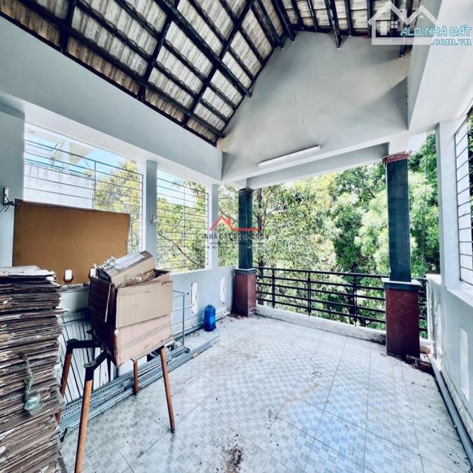 BÁN NHÀ MẶT TIỀN 12M NHÁNH CỐNG LỠ - 78M2 4 TẦNG -CHO THUÊ 17TR - THANG MÁY - GIÁ 10.X TỶ - 1