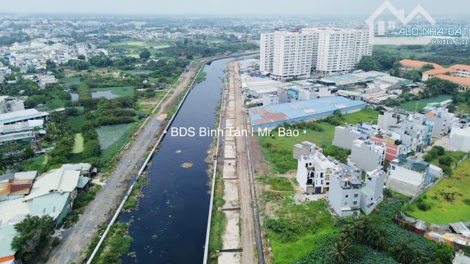 Đất Đầu Tư Mặt Tiền Đường 20m Kênh Tham Lương 80m2 Giá Tốt 5,7 Tỷ SHR - 1