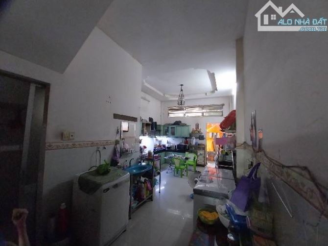 BÁN NHÀ HẺM 111 TRẦN BÌNH TRỌNG QUẬN 5 - 71M2 - 1
