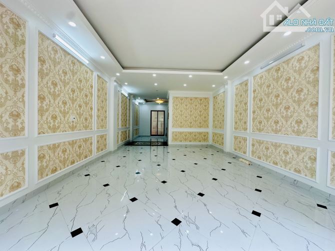 Bán nhà phố Kim Đồng Hoàng Mai 61m 5 tầng mt 5m phân lô gara ô tô thang máy - 1