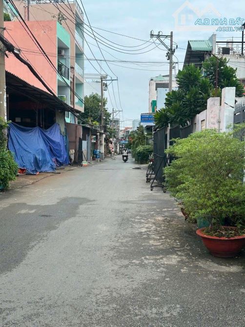 "nhà đẹp 5 tầng ngay Phan Huy Ích 74.1(4m2x17m)  XE TẢI 6mTHÔNG - Ô TÔ NGỦ TRONG NHÀ - 5 T - 1