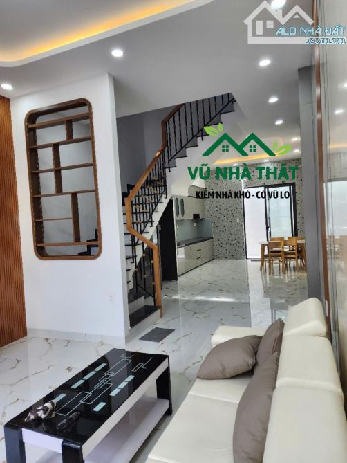 Bán Nhà Đẹp Bùi Tư Toàn – 4 Tầng Nội Thất Cao Cấp – Hẻm Ô Tô Vào Tận Nơi – Nhỉnh 6 Tỷ TL - 1