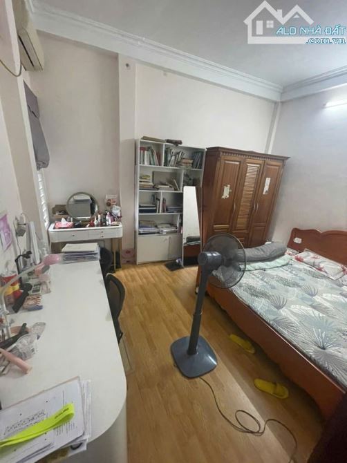 Siêu phẩm nhà Khương Đình, Thanh Xuân, 36m2, 5 tầng, 4 ngủ, chỉ 6.8 tỷ - 1