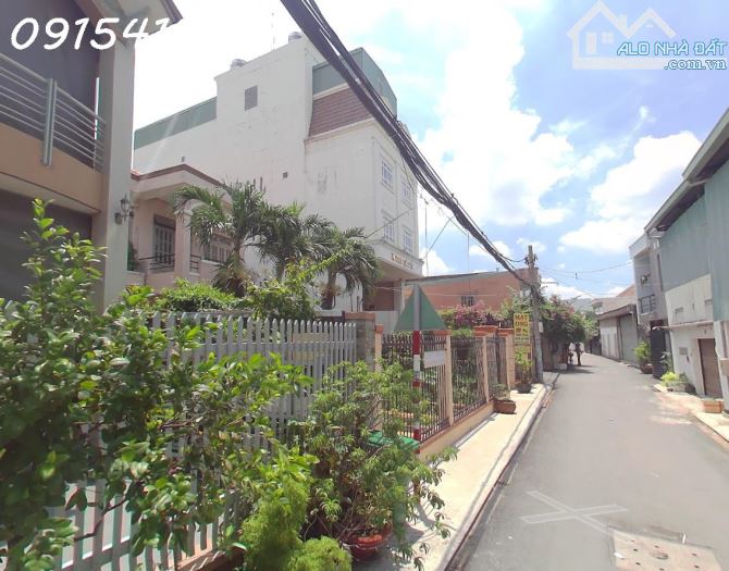 Bán nhà giá rẻ đất to ngay trung tâm Thủ Đức - Gần chợ Thủ Đức 1130m2 - 1