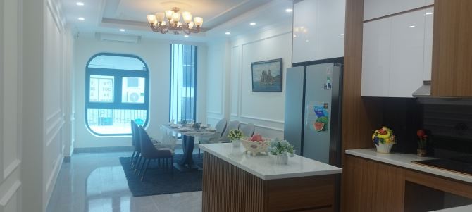 BÁN NHÀ PHÂN LÔ VIP NGUYỄN VĂN HUYÊN - 50M² - 7 TẦNG - 4M MẶT TIỀN - 19.3 TỶ - 1