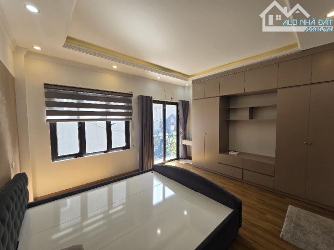 BÁN NHÀ ĐẸP -PHỐ VIP NGUYỄN VĂN CƯ-5 TẦNG-36M2-NHỈNH 6 TỶ-GẦN MẶT PHỐ- MỚI- - 1