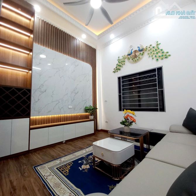 Nhà Vĩnh Quỳnh ngõ nông, gần chợ tiện đủ đường - 1