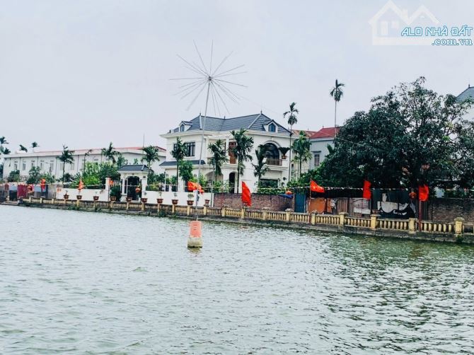 Lô đất vàng Bắc Từ Liêm 2 mặt tiền view hồ 210m2 giá chỉ 45 triệu 1m - 1