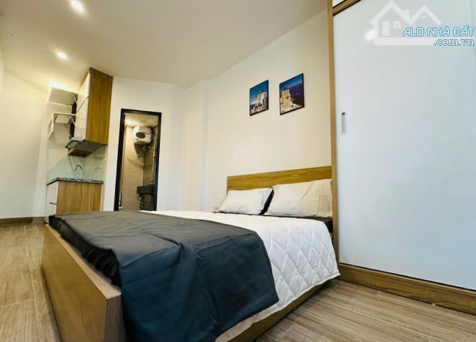 Bán toà CHDV Vĩnh Phúc, Ba Đình, 2 thoáng, xây mới, 70m2*7T, 18 phòng KK, DT 100 triệu/ th - 1
