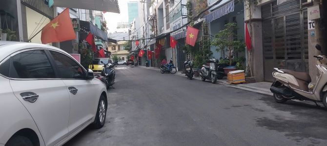 ♪ Nhà 2 MT Kinh Doanh đường 5.5m gần Đỗ Quang, 70m2, 2 căn nhà riêng biệt, 6.x tỷ - 1