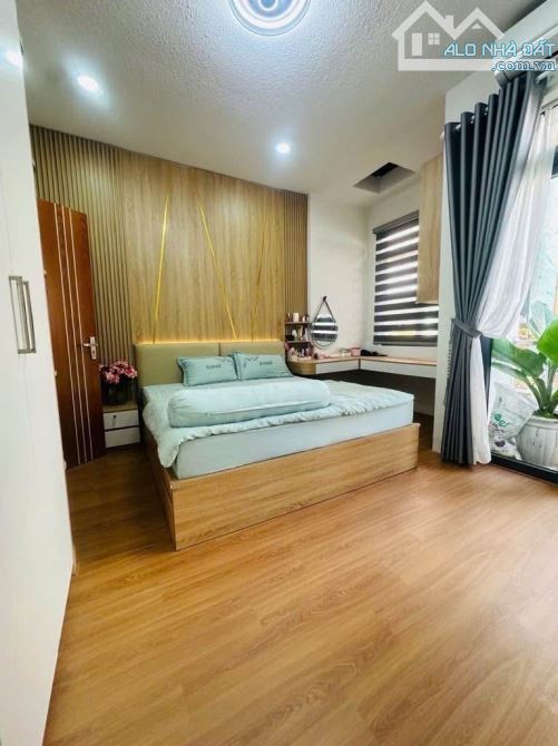 ✈️ Định cư - Bán gấp trong tháng - Nguyễn Trãi - 4.2 x 17.5m - 4 tầng - 4PN - 1